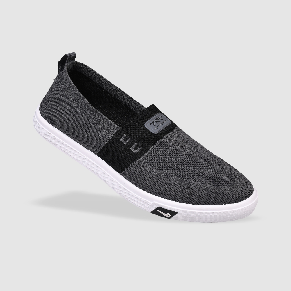 crocs chappal Suppliers in Delhi