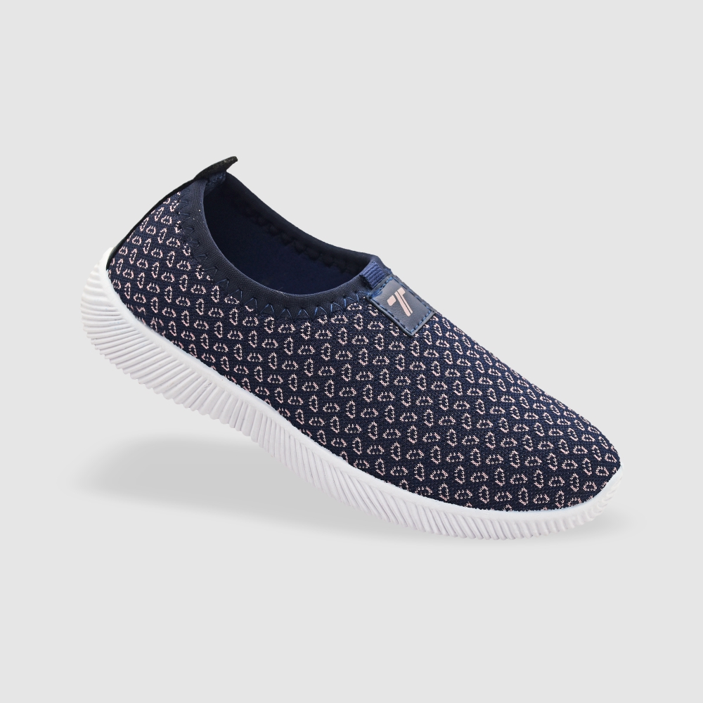 crocs chappal Suppliers in Delhi