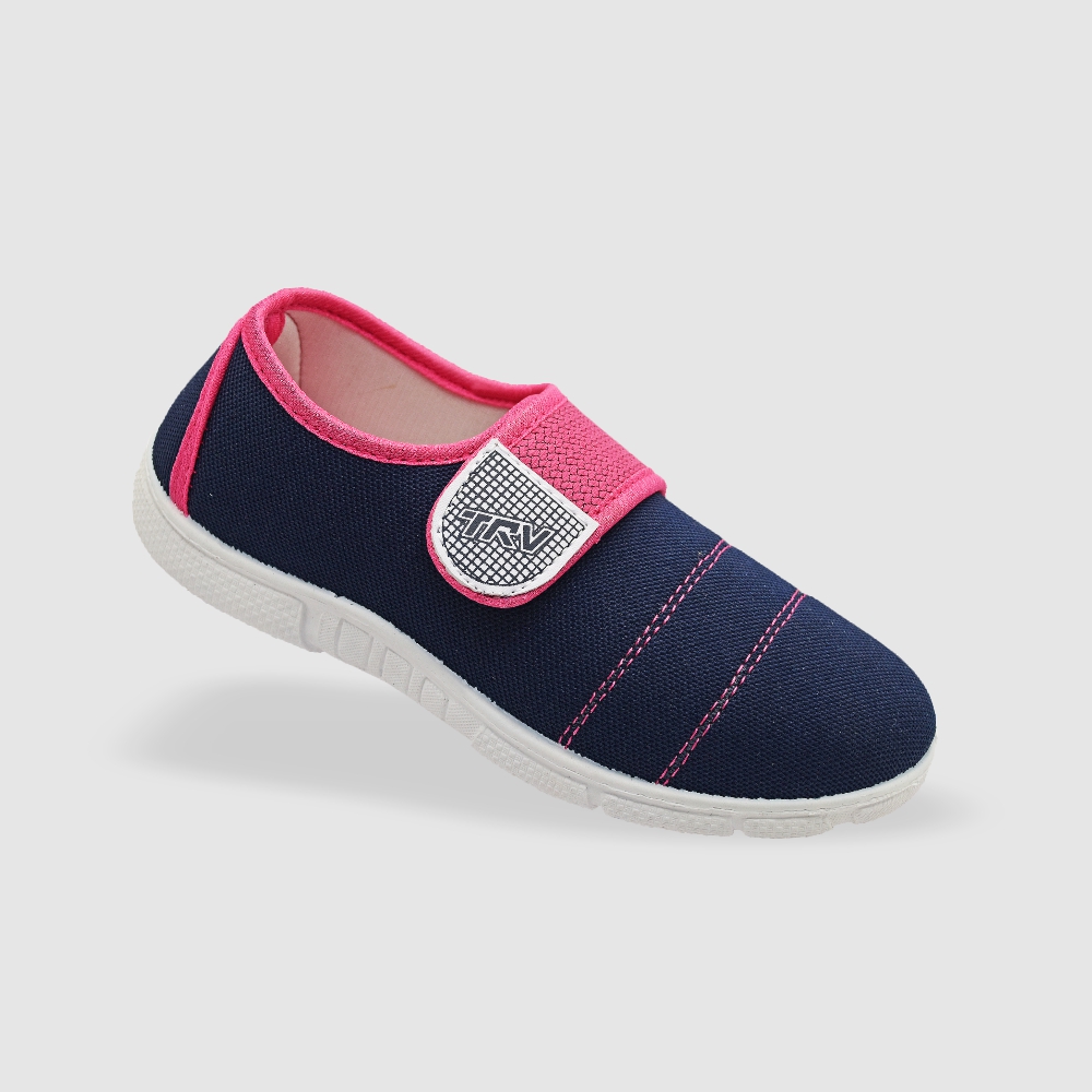 crocs chappal Suppliers in Delhi